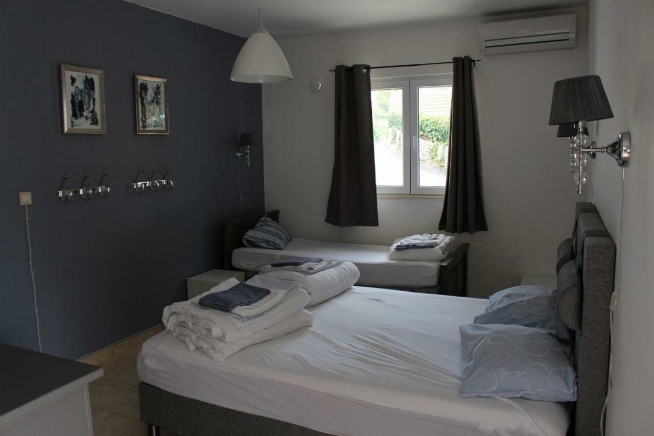 Villa Lizzi Trogir Ngoại thất bức ảnh