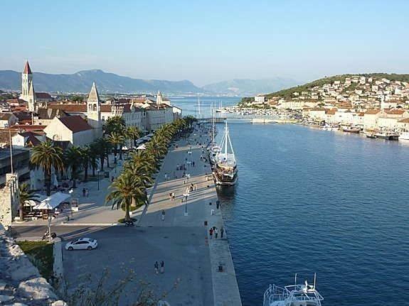 Villa Lizzi Trogir Ngoại thất bức ảnh