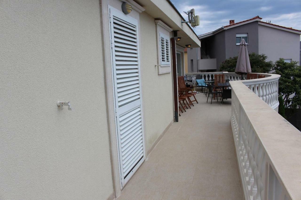 Villa Lizzi Trogir Ngoại thất bức ảnh